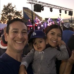 Meet your Posher, Andres